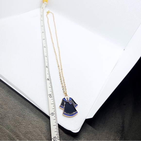 Necklace Harry Potter Ravenclaw Hogwarts House Robes Wizard Witchy Jewelry - Picture 2 of 4